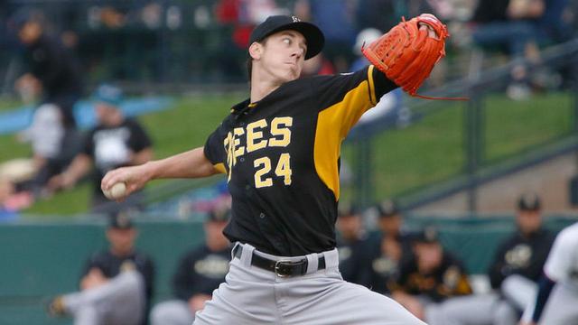 Lincecum1280_ut760kat_j3q6z377.jpg
