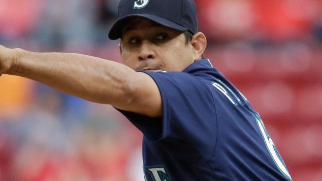 peralta_1280_1ova4n85_y2ctwcs9.jpg