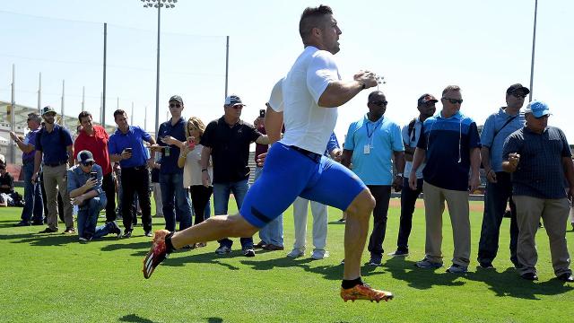 tebow1280_drfa55m9_da1u67lx.jpg