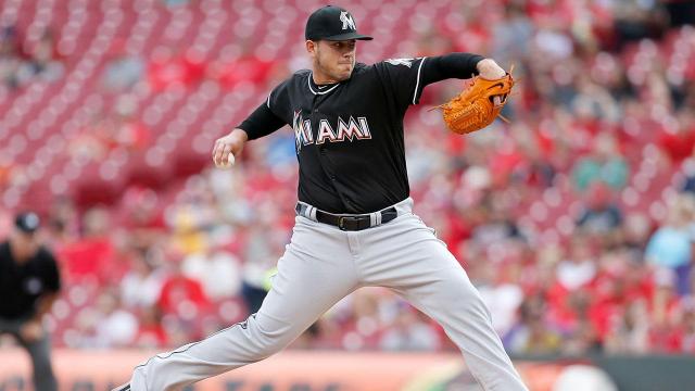 fernandez_1reds_1280_kaf96qr4_inultqjr.jpg