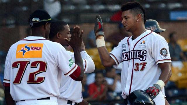Gigantes1280_fv7qr0tt_wqg28jyb.jpg