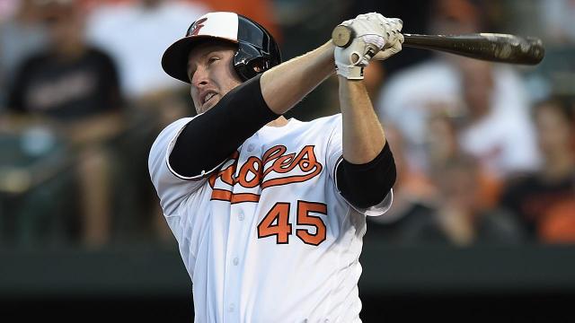 mark_trumbo_1280_h8y3vsia_g79xm6yk.jpg