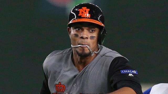 Bogaerts_1280_tw209vxs_u7x4ryzw.jpg